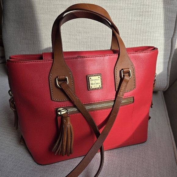 Dooney & Bourke Handbags - Dooney & Bourke Pinkish-Red Leather Handbag